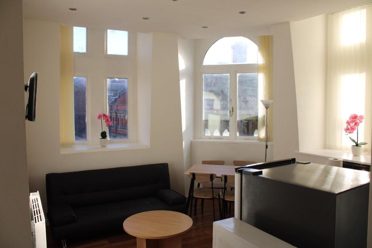 4 Bed City Centre Flat ลิเวอร์พูล ภายนอก รูปภาพ